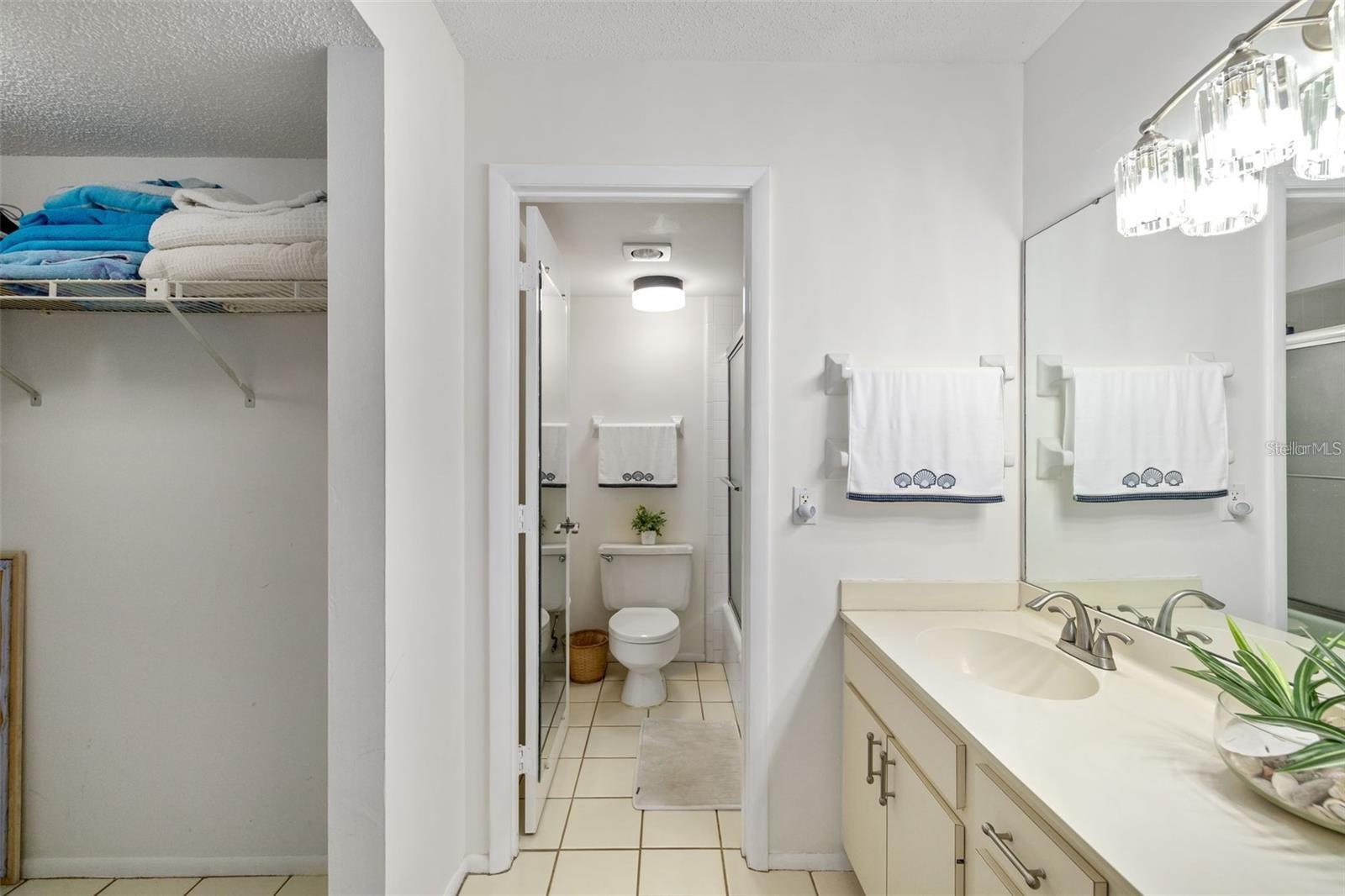 CROSSINGS - Residential Lease
