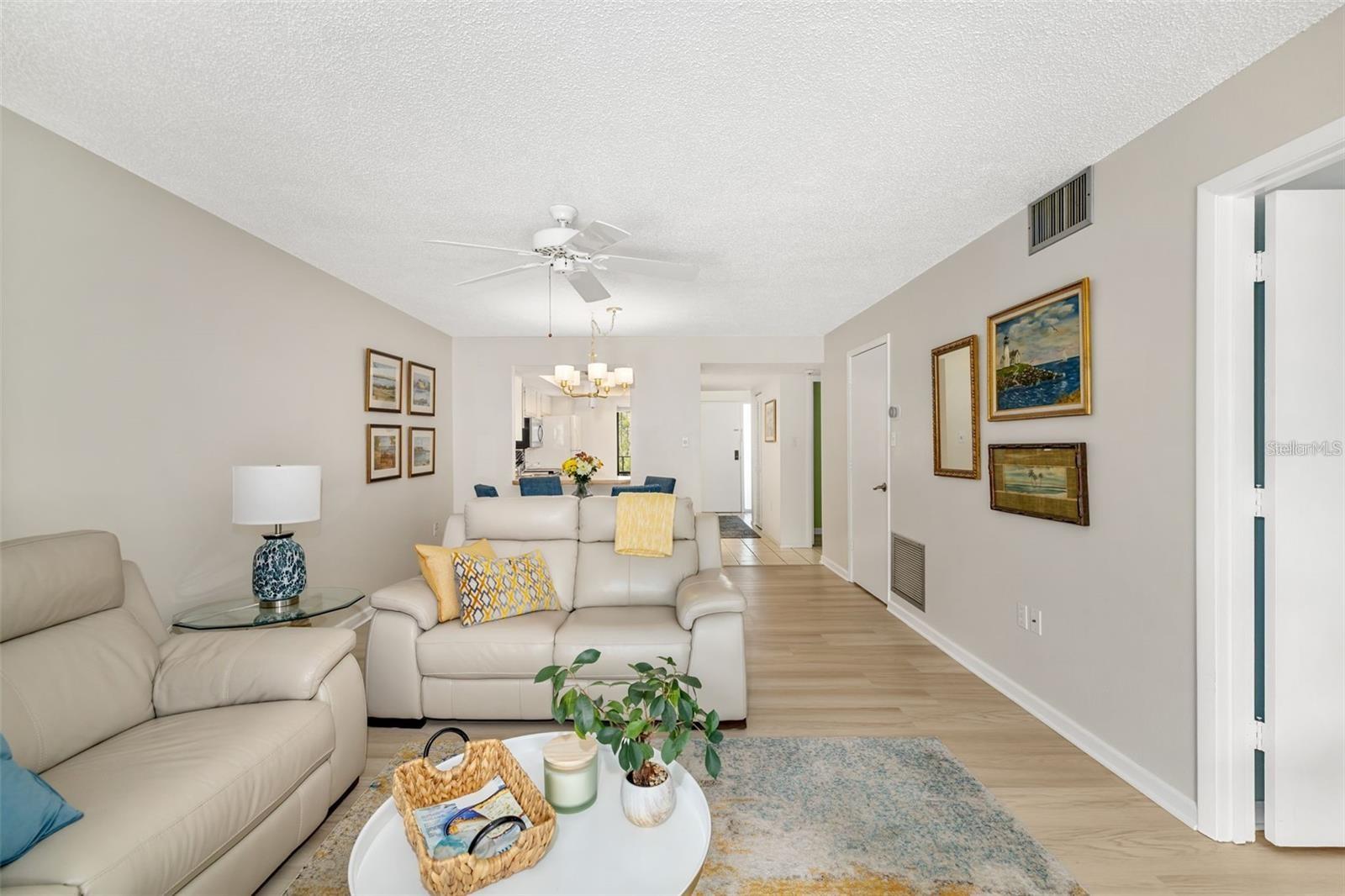 CROSSINGS - Residential Lease