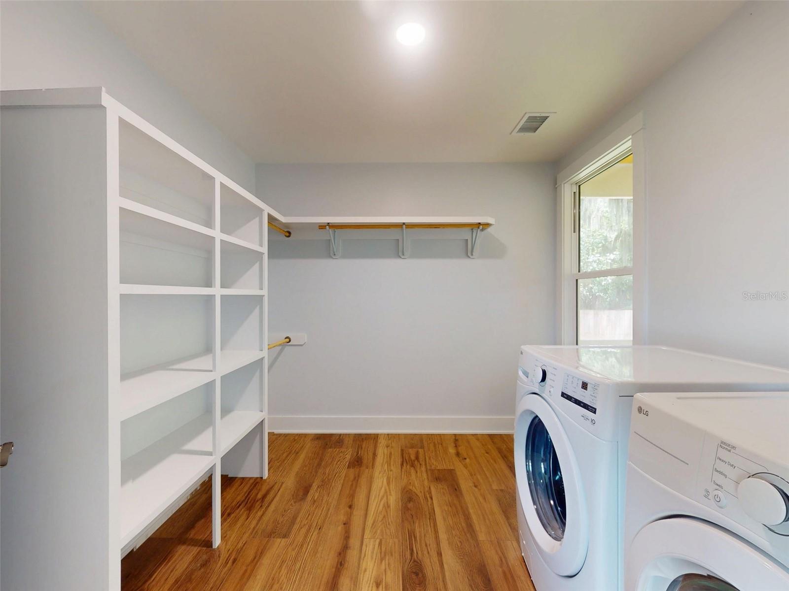 BUENA ESPERANZA SUB - Residential