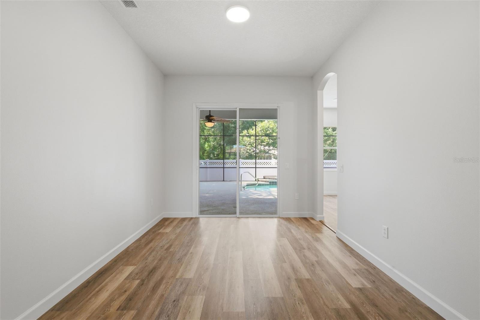 FOREST TRACE - Residential