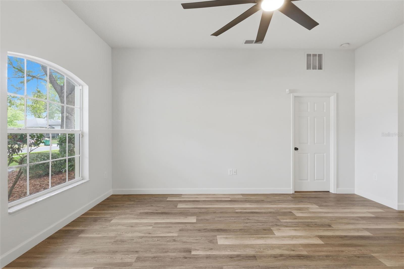 FOREST TRACE - Residential