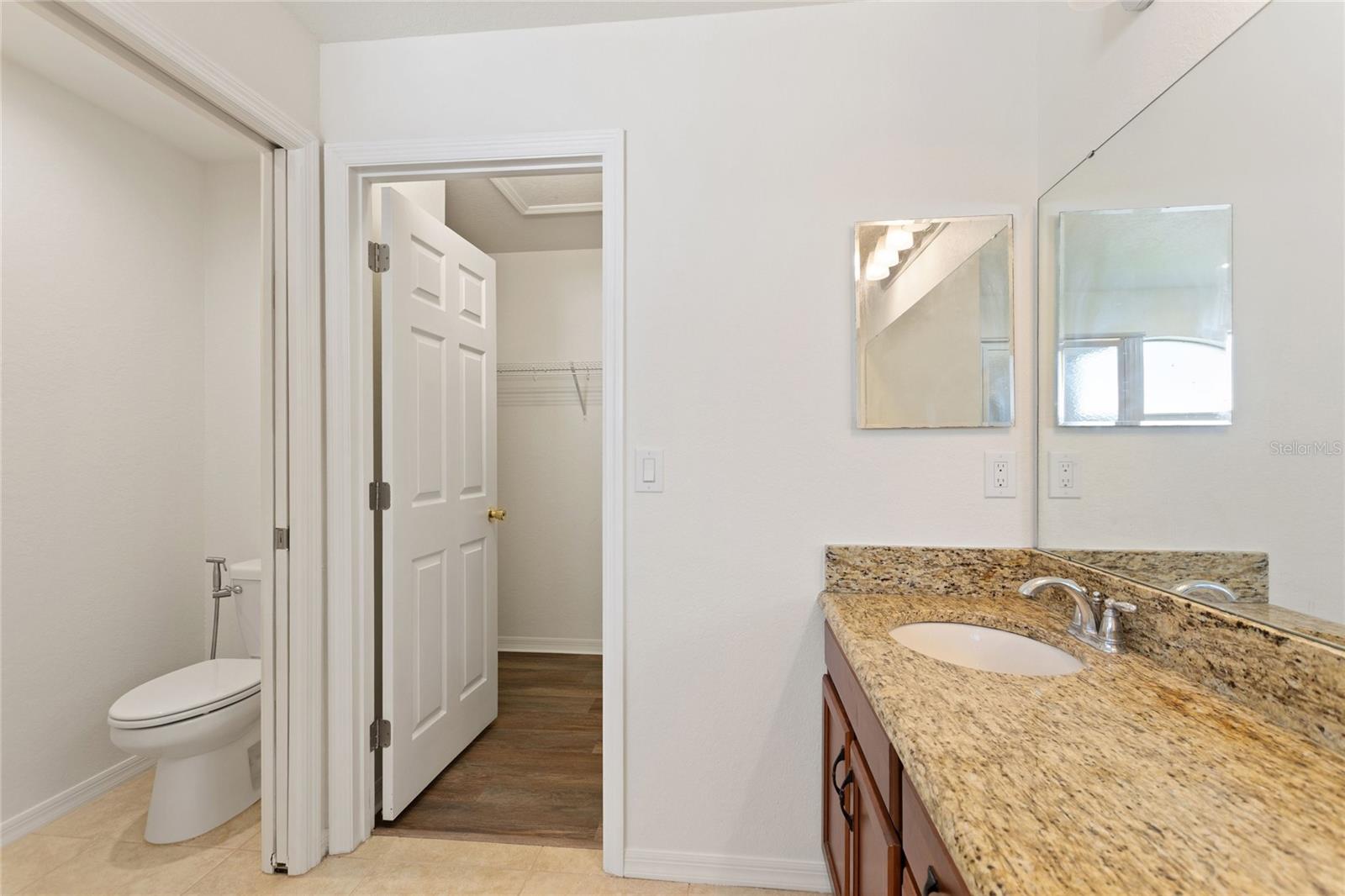 DONOVAN TRACE - Residential