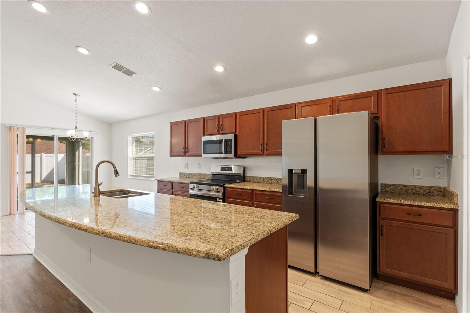 DONOVAN TRACE - Residential