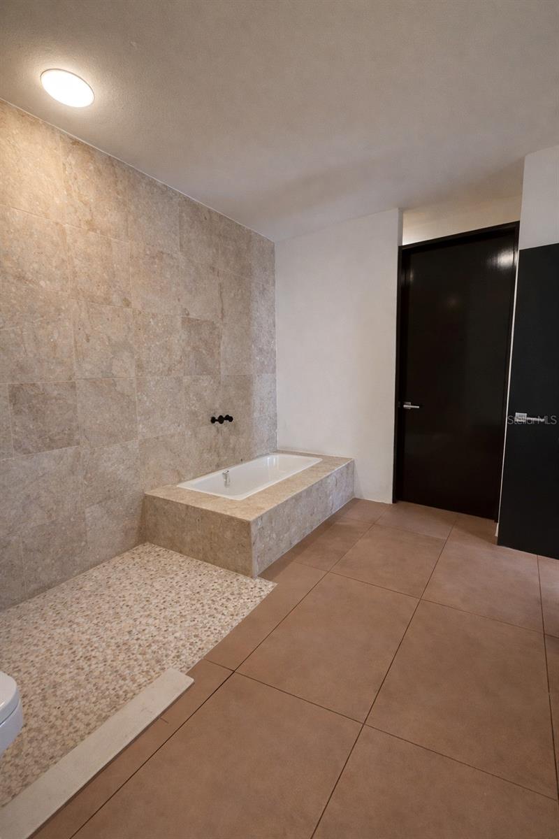 FLORAL PARK - Residential