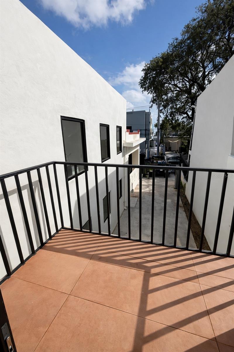 FLORAL PARK - Residential