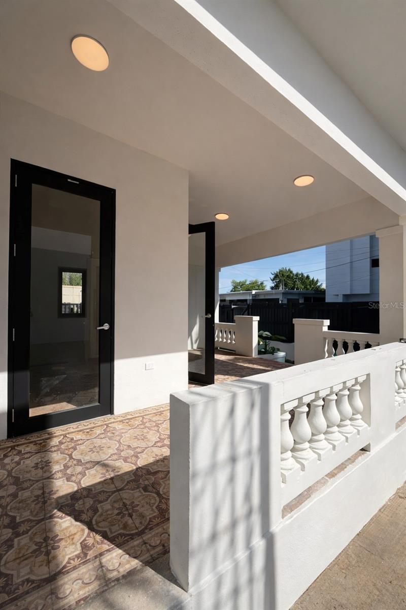 FLORAL PARK - Residential