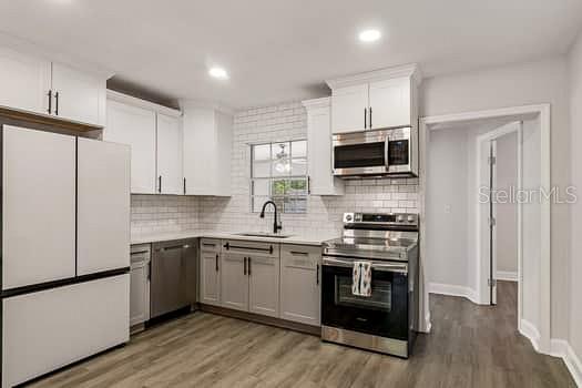 HARBOR HEIGHTS ESTATES - Residential