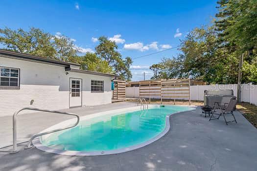 HARBOR HEIGHTS ESTATES - Residential