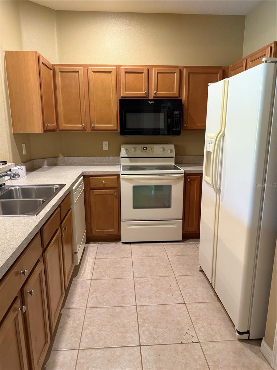 3403 PARKRIDGE CIRCLE 20
