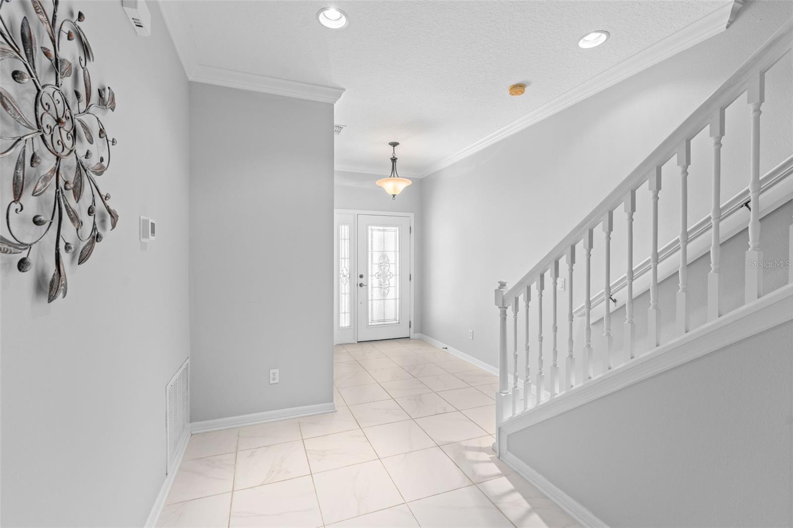 632 VENICE PLACE