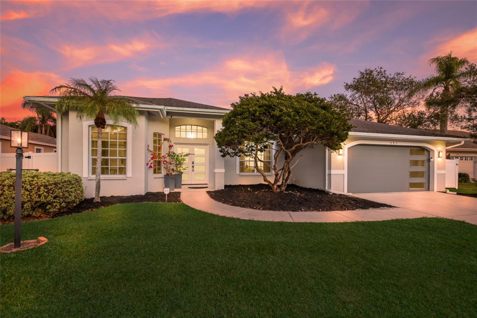 BAY OAKS ESTATES - Residential