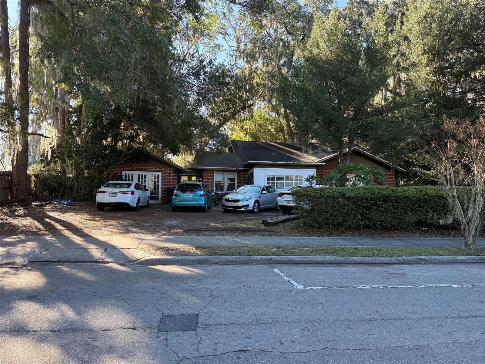 FOREST PARK SUB - Residential Lease