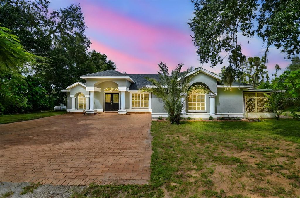 Photo of 5504 Bruton Road, Plant City, FL 33565 (MLS # TB8432167)