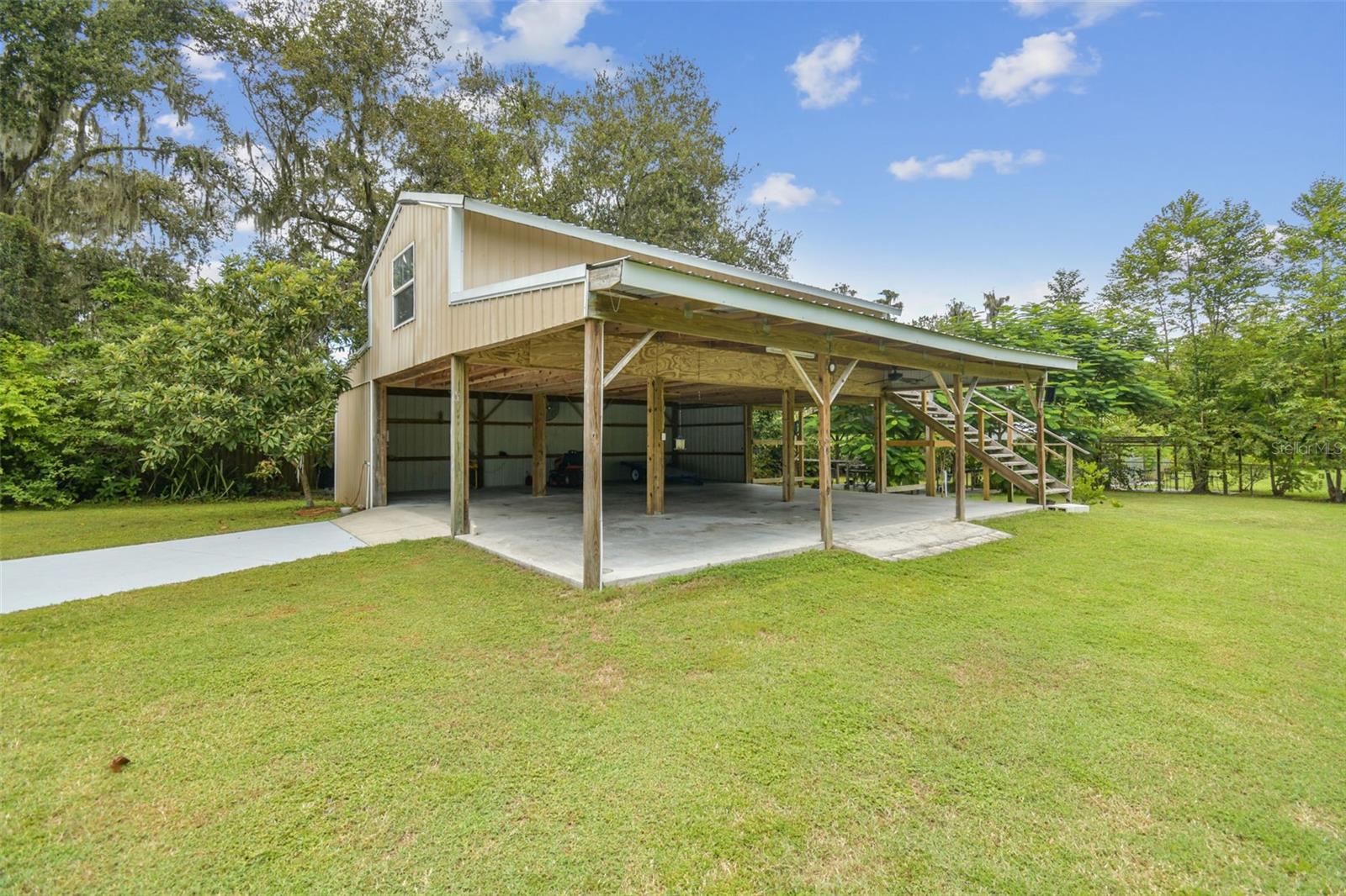 UNPLATTED - Residential