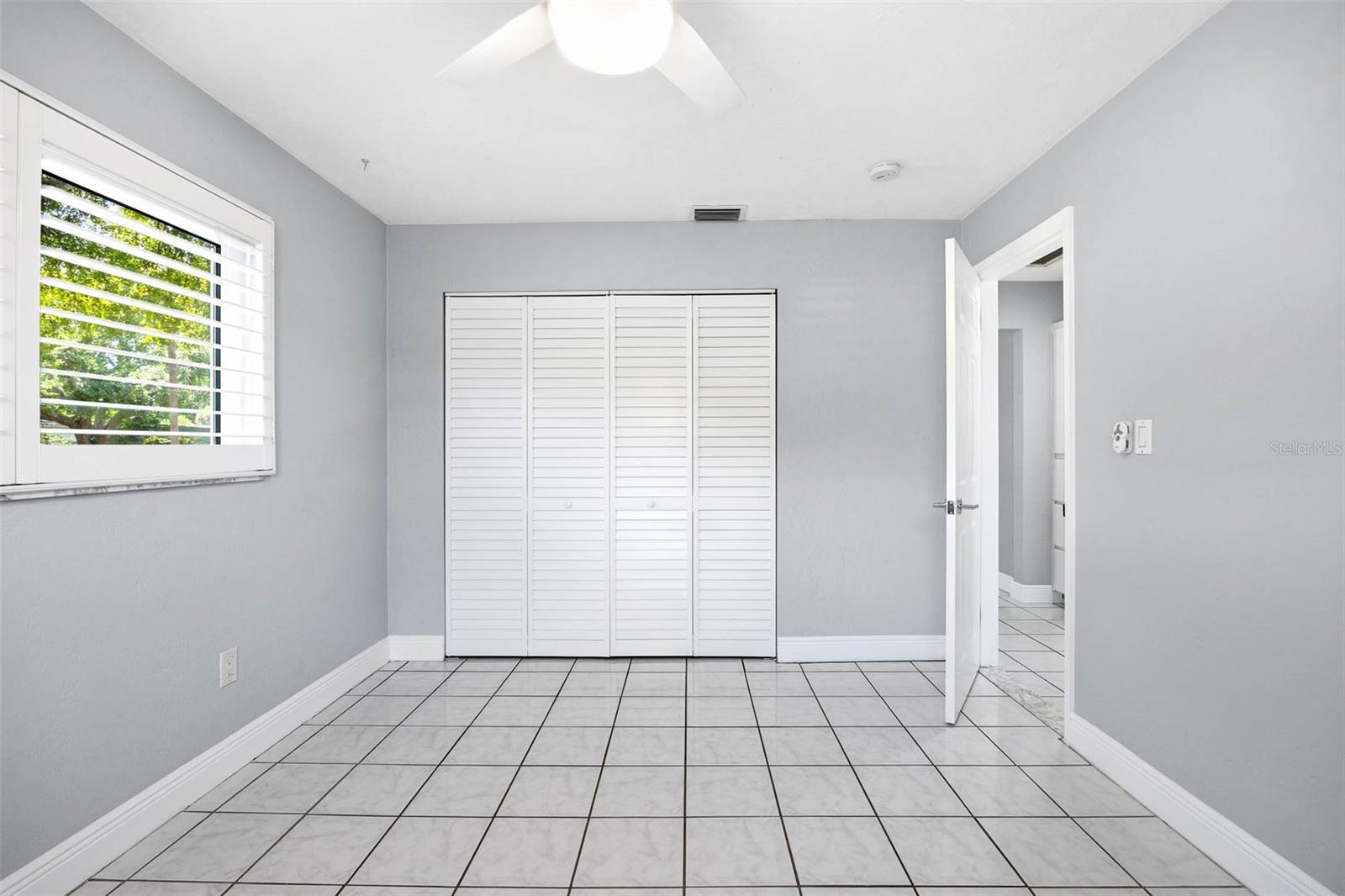 MEADOW LAWN 5TH ADD - Residential