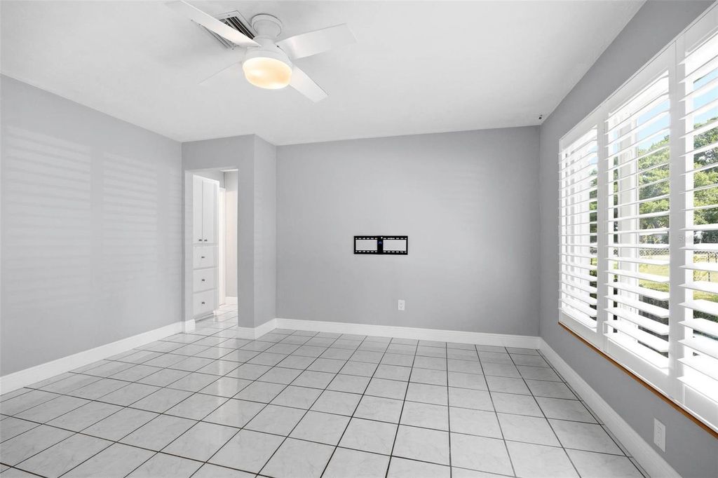 Photo of 7500 Orpine Drive N, St Petersburg, FL 33702 (MLS # TB8497798)