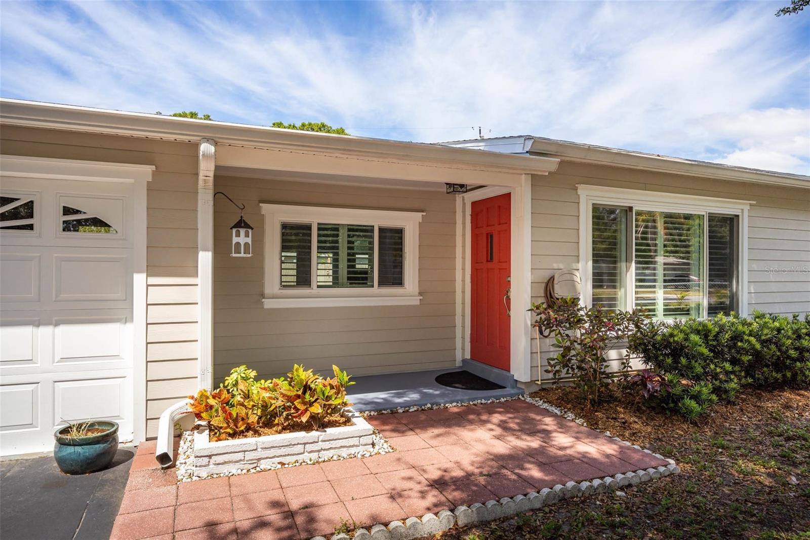 MEADOW LAWN 5TH ADD - Residential