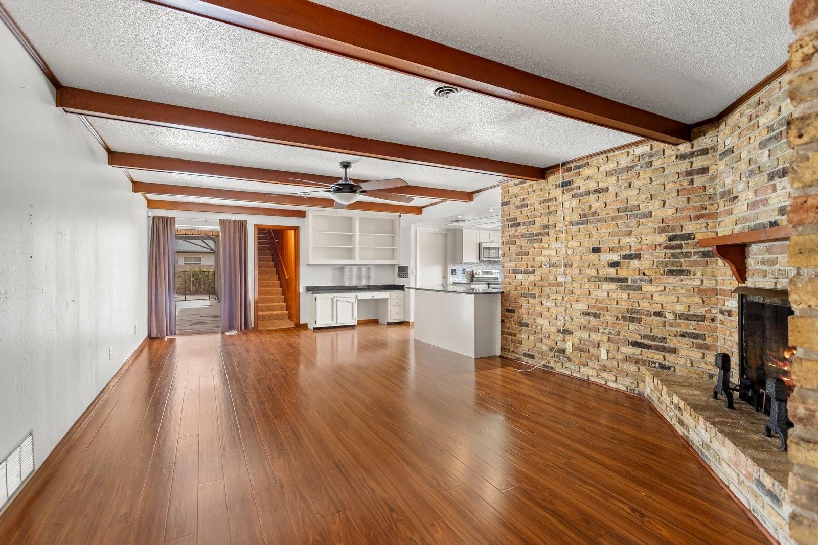 2491 LAUDER DRIVE
