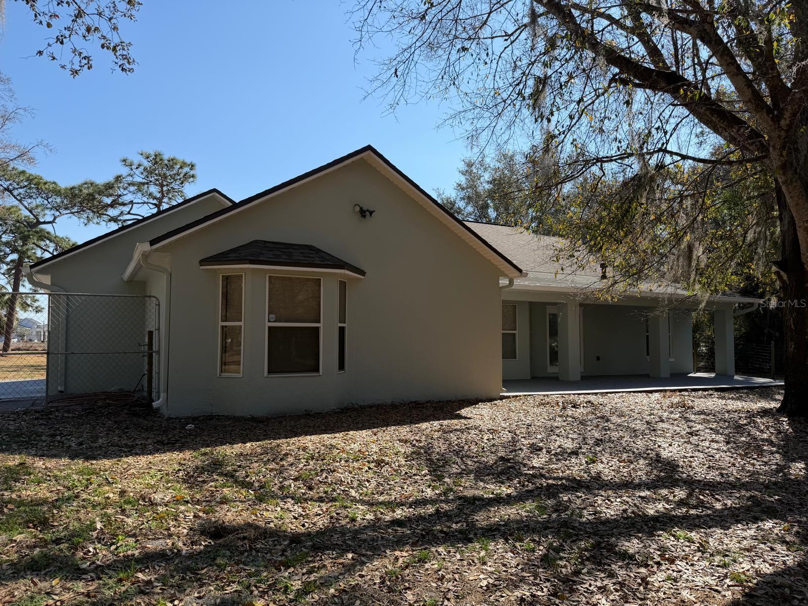 S L & I C - Residential Lease