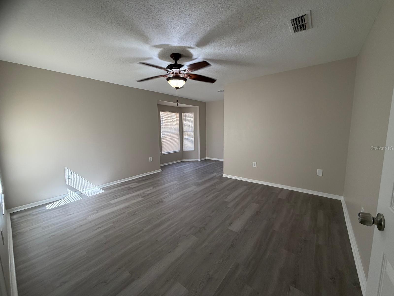 S L & I C - Residential Lease