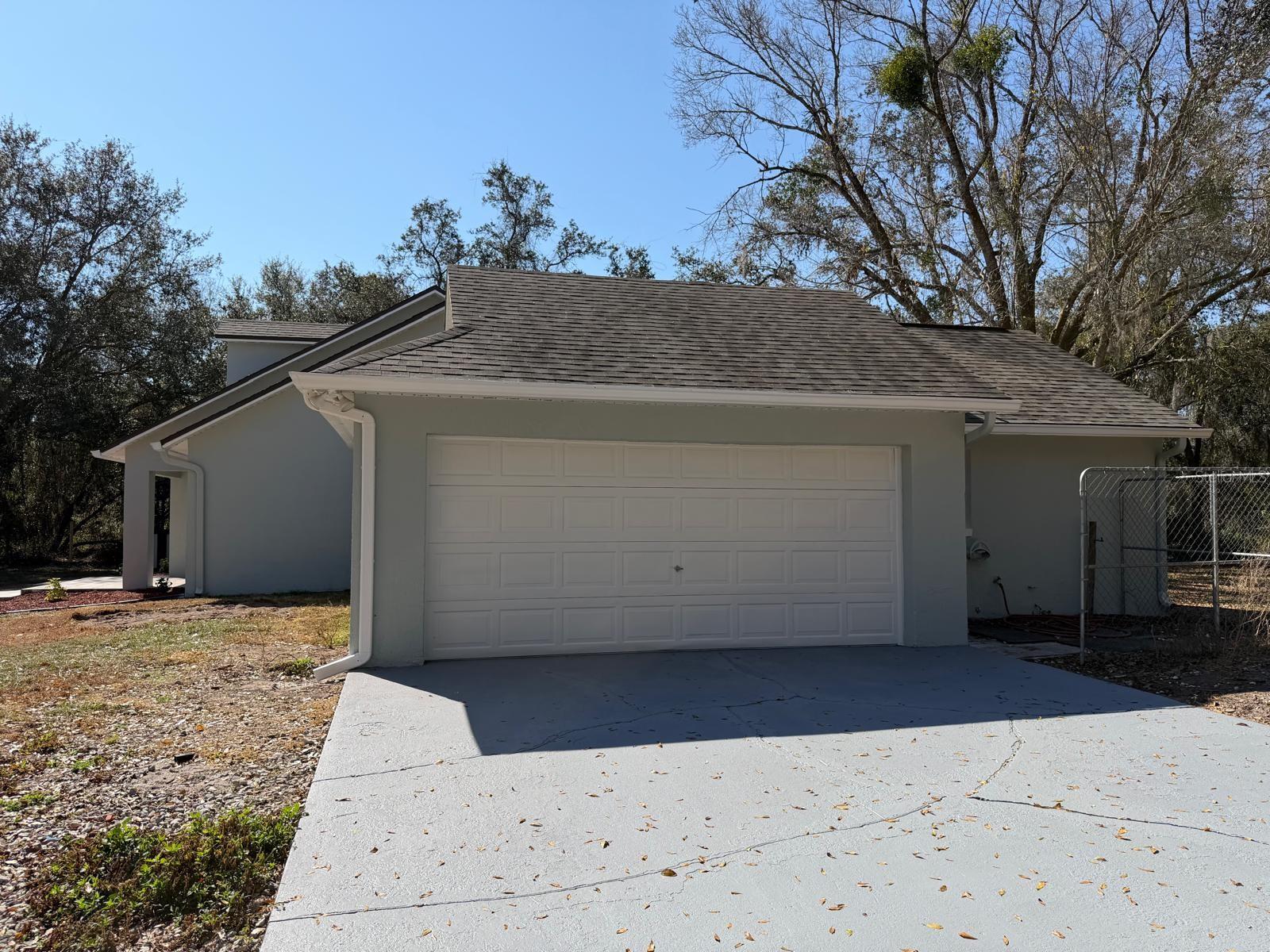 S L & I C - Residential Lease