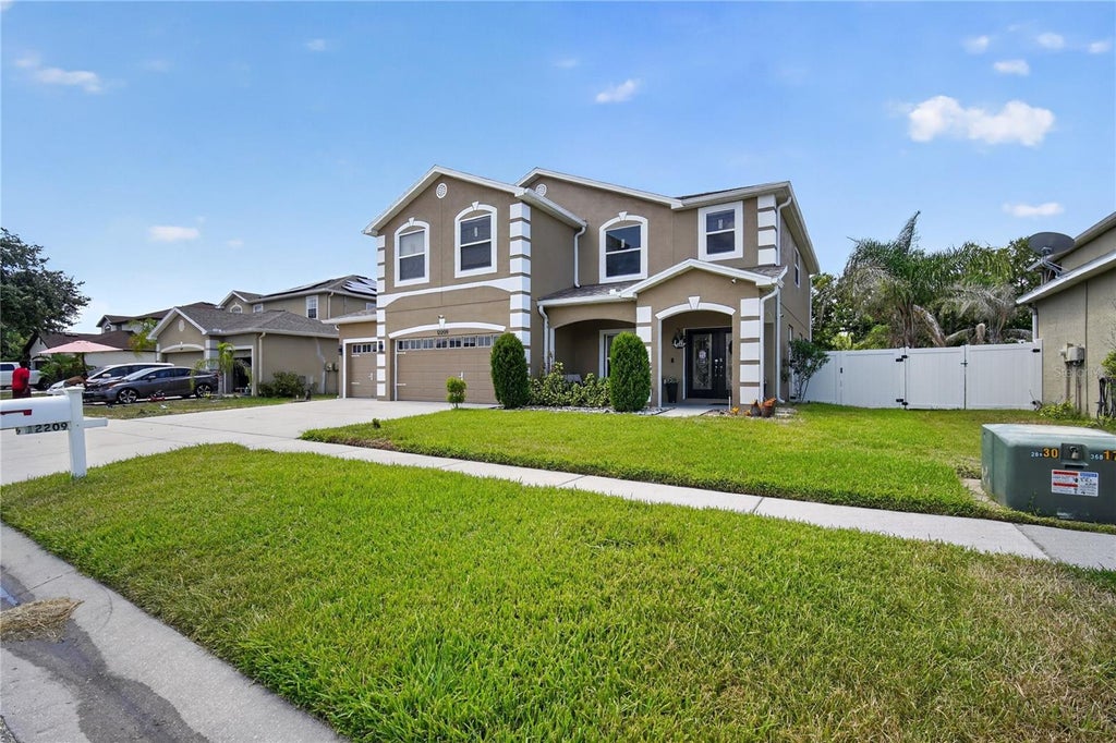 Photo of 12209 Citrus Leaf Drive, Gibsonton, FL 33534 (MLS # TB8528600)
