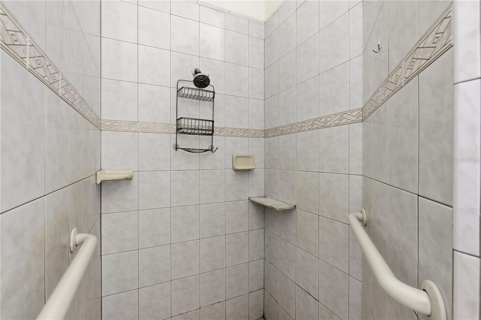 OYSTER CREEK PH 01 - Residential