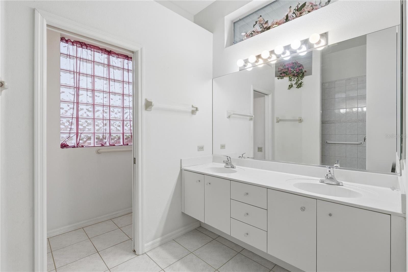 OYSTER CREEK PH 01 - Residential