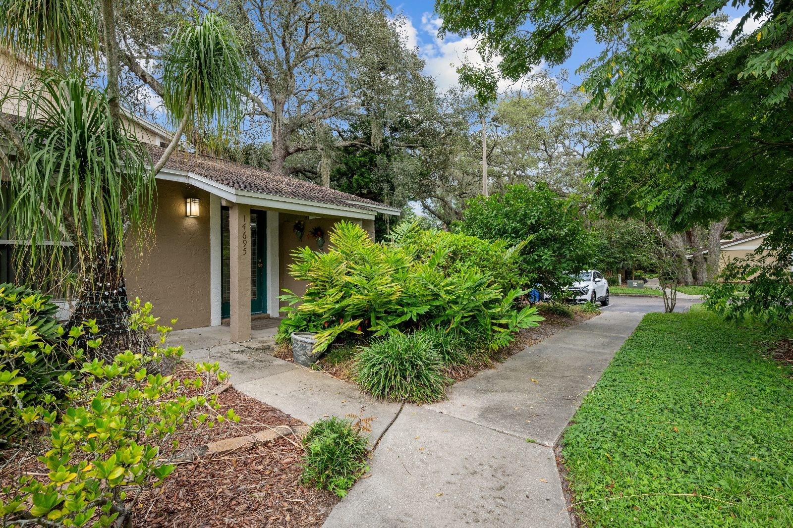 LAKE FOREST UNIT 1 - Residential Lease