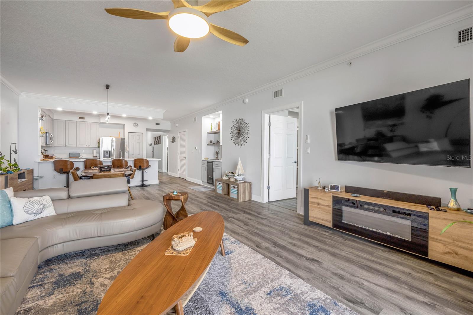 SURF CLUB III - Residential