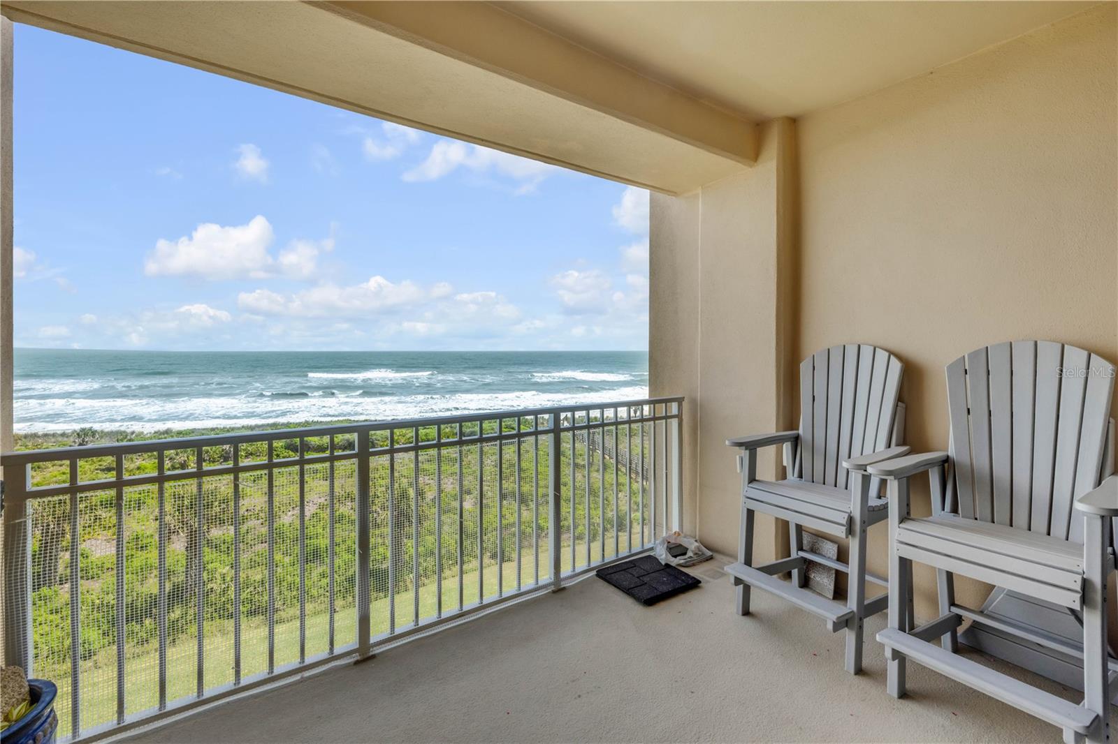 SURF CLUB III - Residential