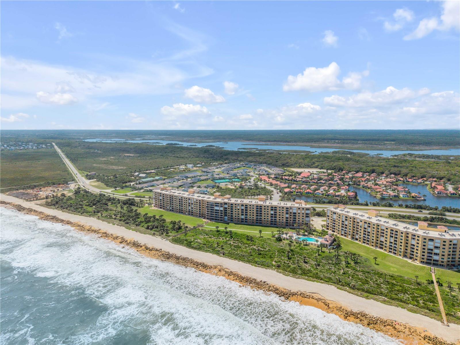 SURF CLUB III - Residential