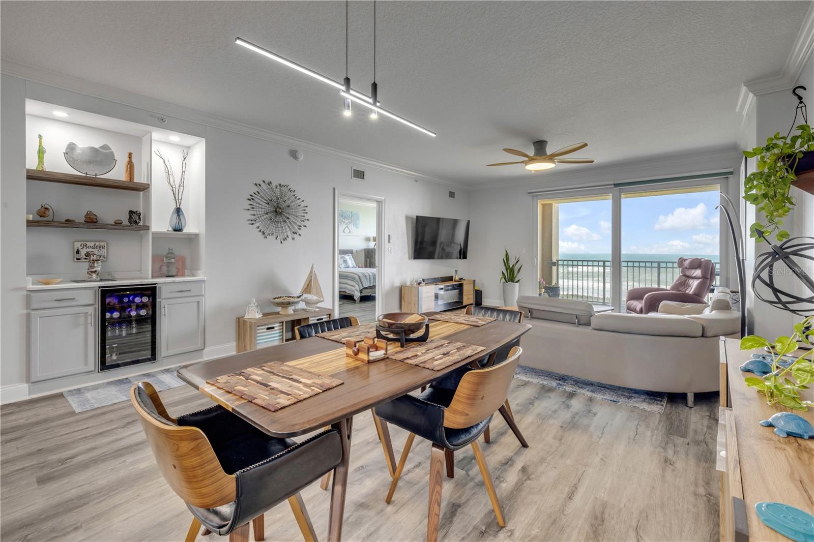 SURF CLUB III - Residential