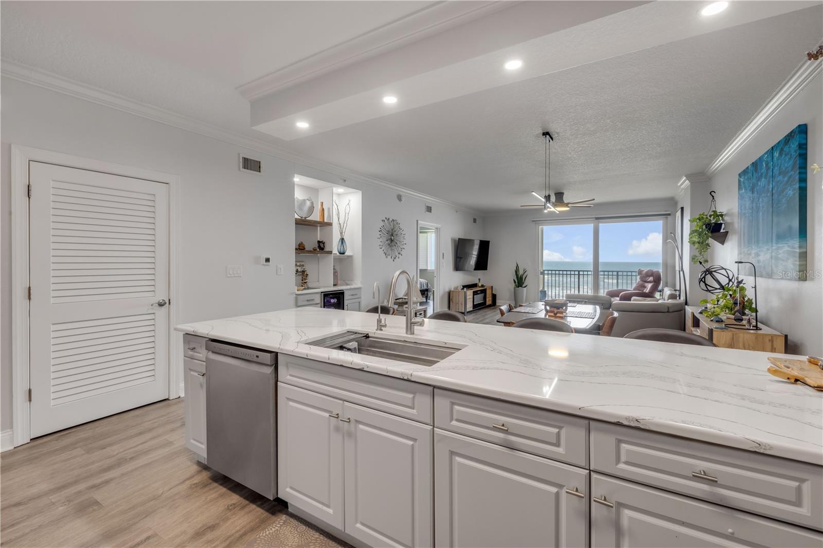 SURF CLUB III - Residential