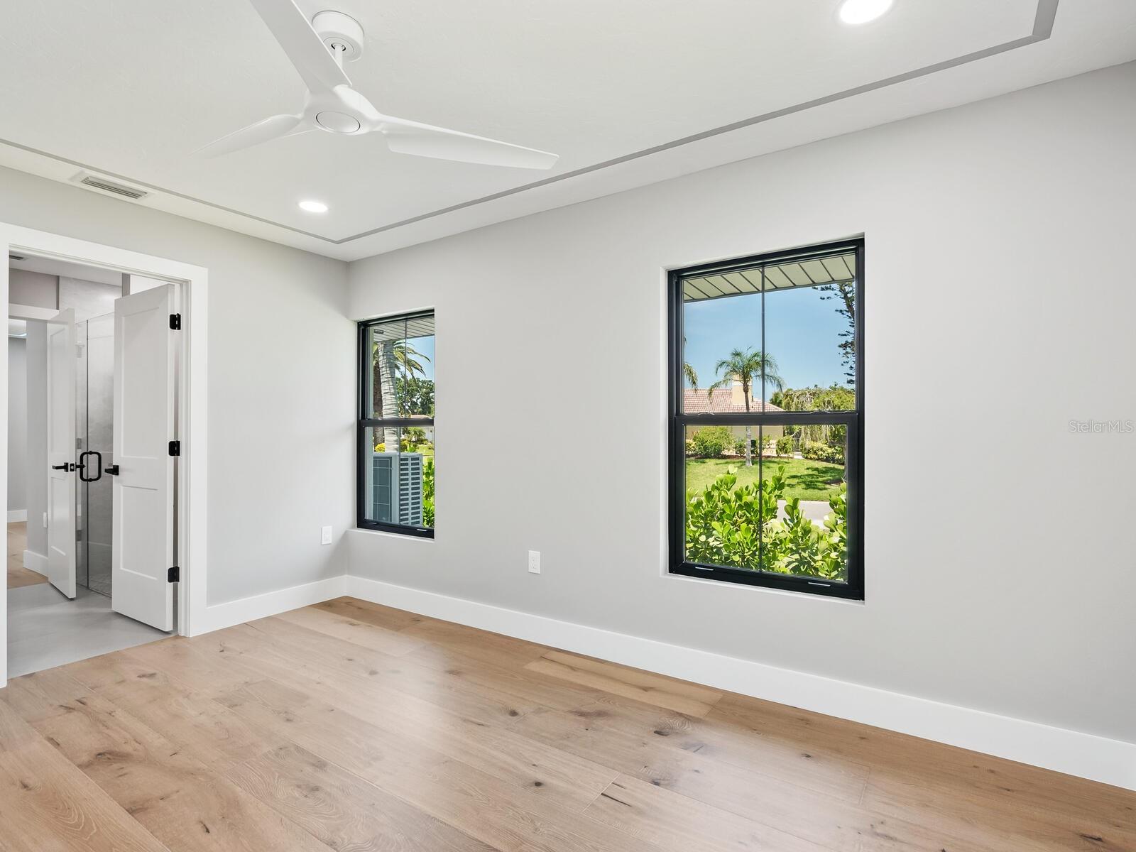 SOUTHBAY YACHT & RACQUET CLUB - Residential