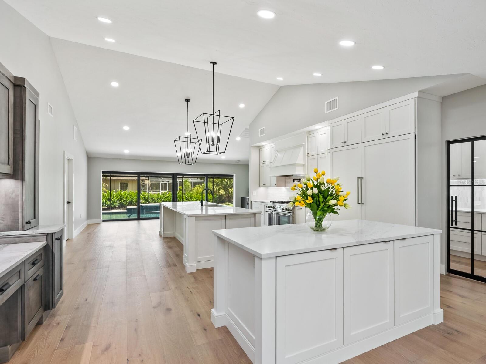 SOUTHBAY YACHT & RACQUET CLUB - Residential