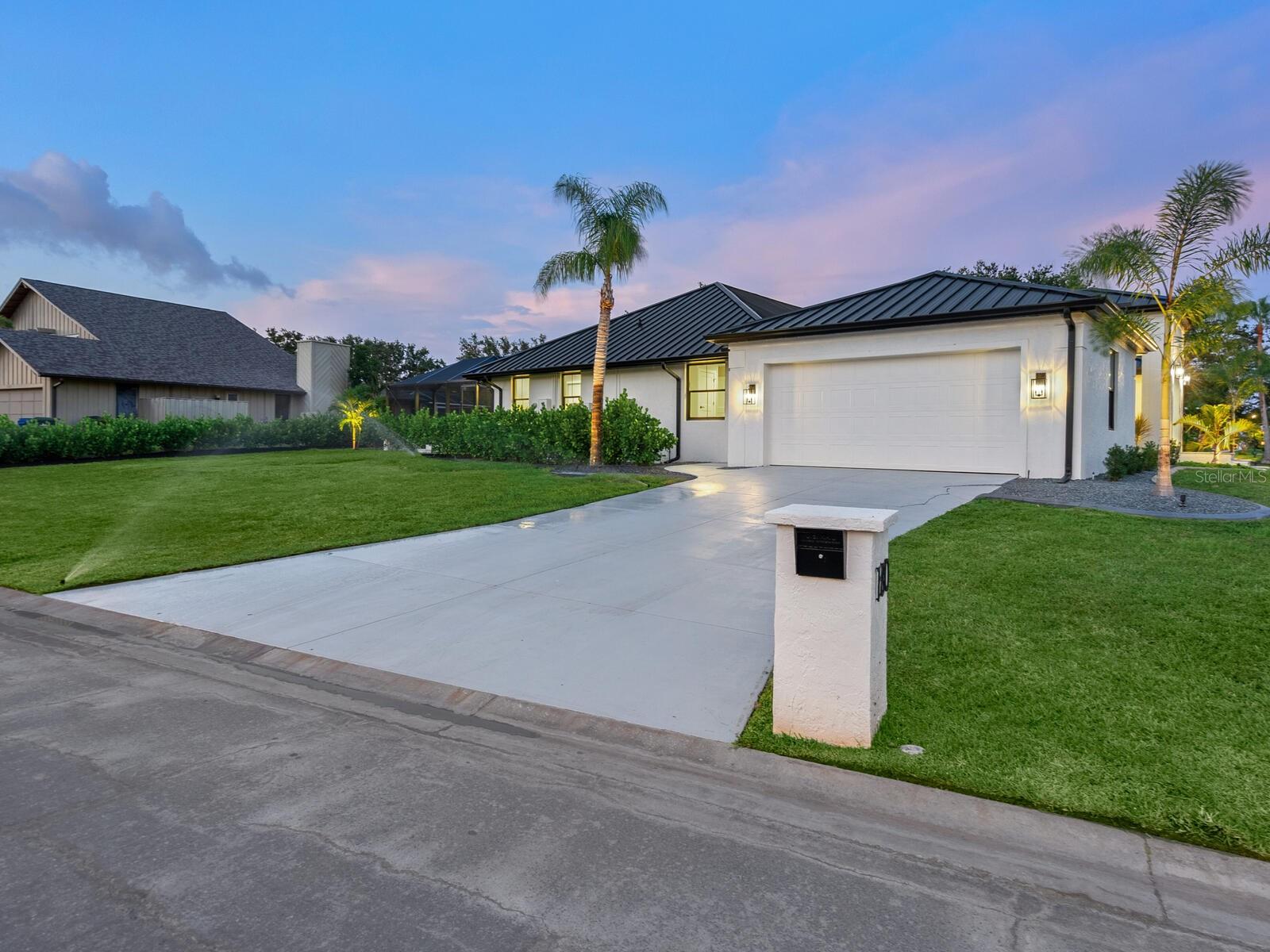 SOUTHBAY YACHT & RACQUET CLUB - Residential