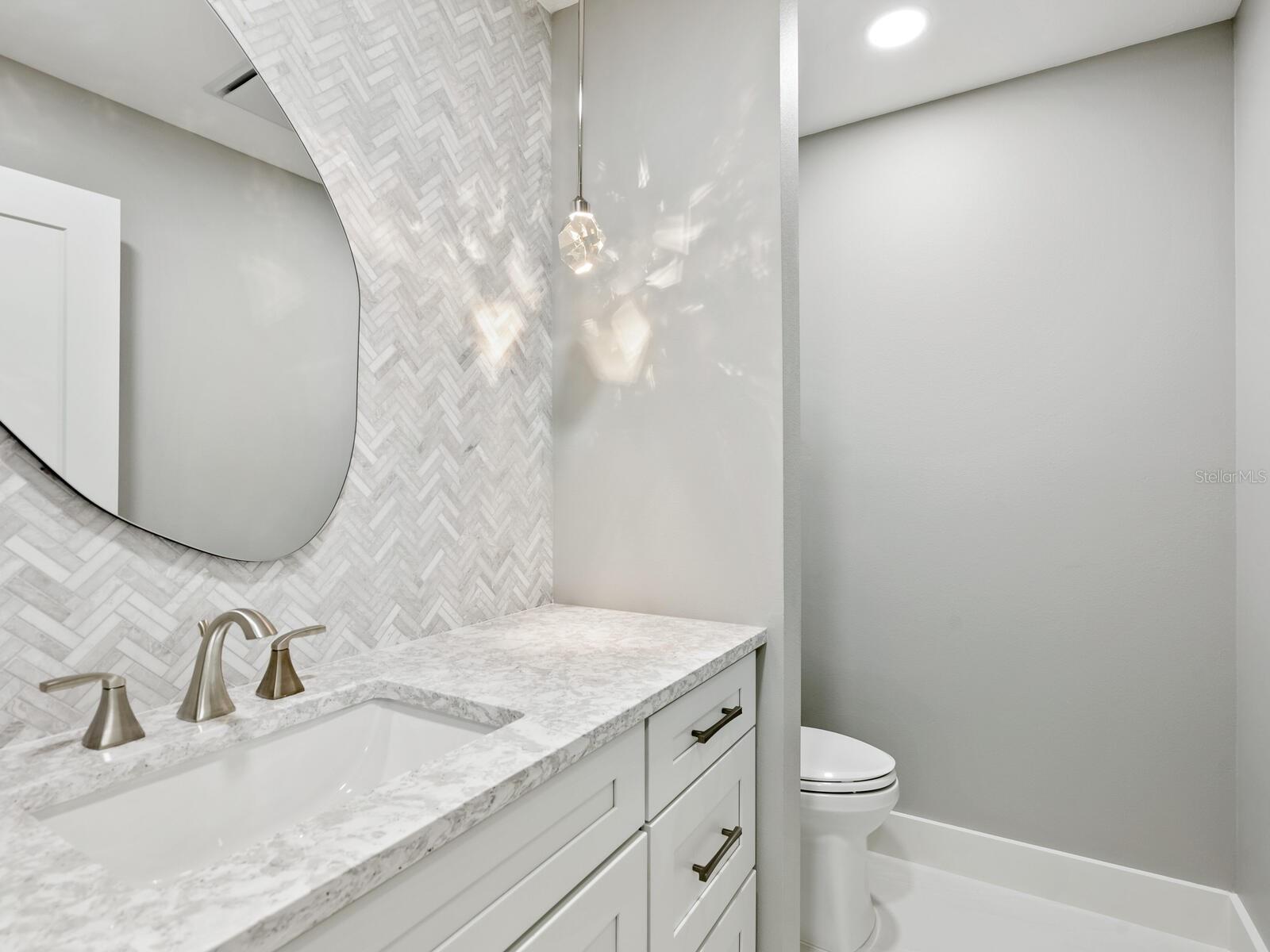 SOUTHBAY YACHT & RACQUET CLUB - Residential