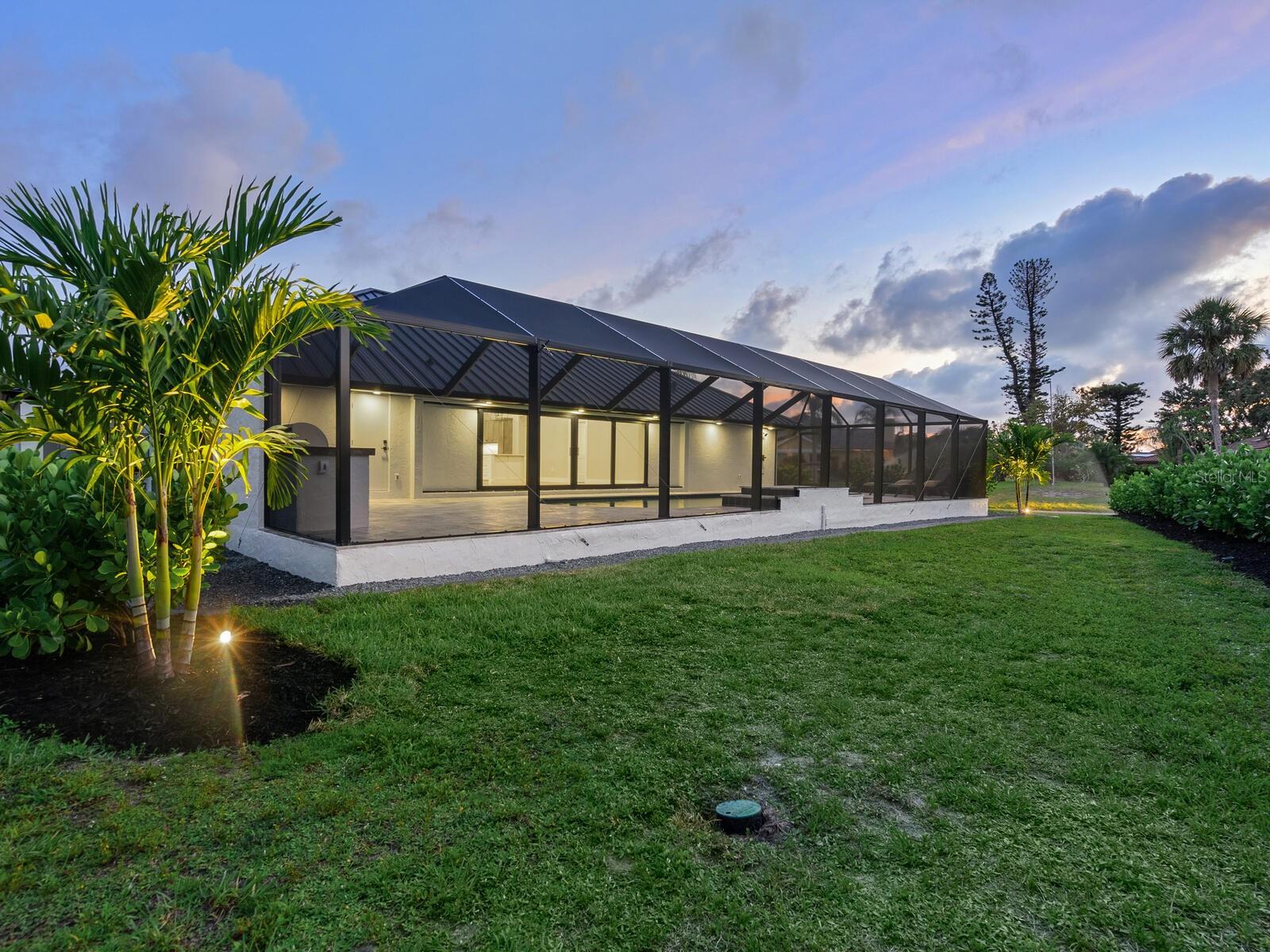 SOUTHBAY YACHT & RACQUET CLUB - Residential