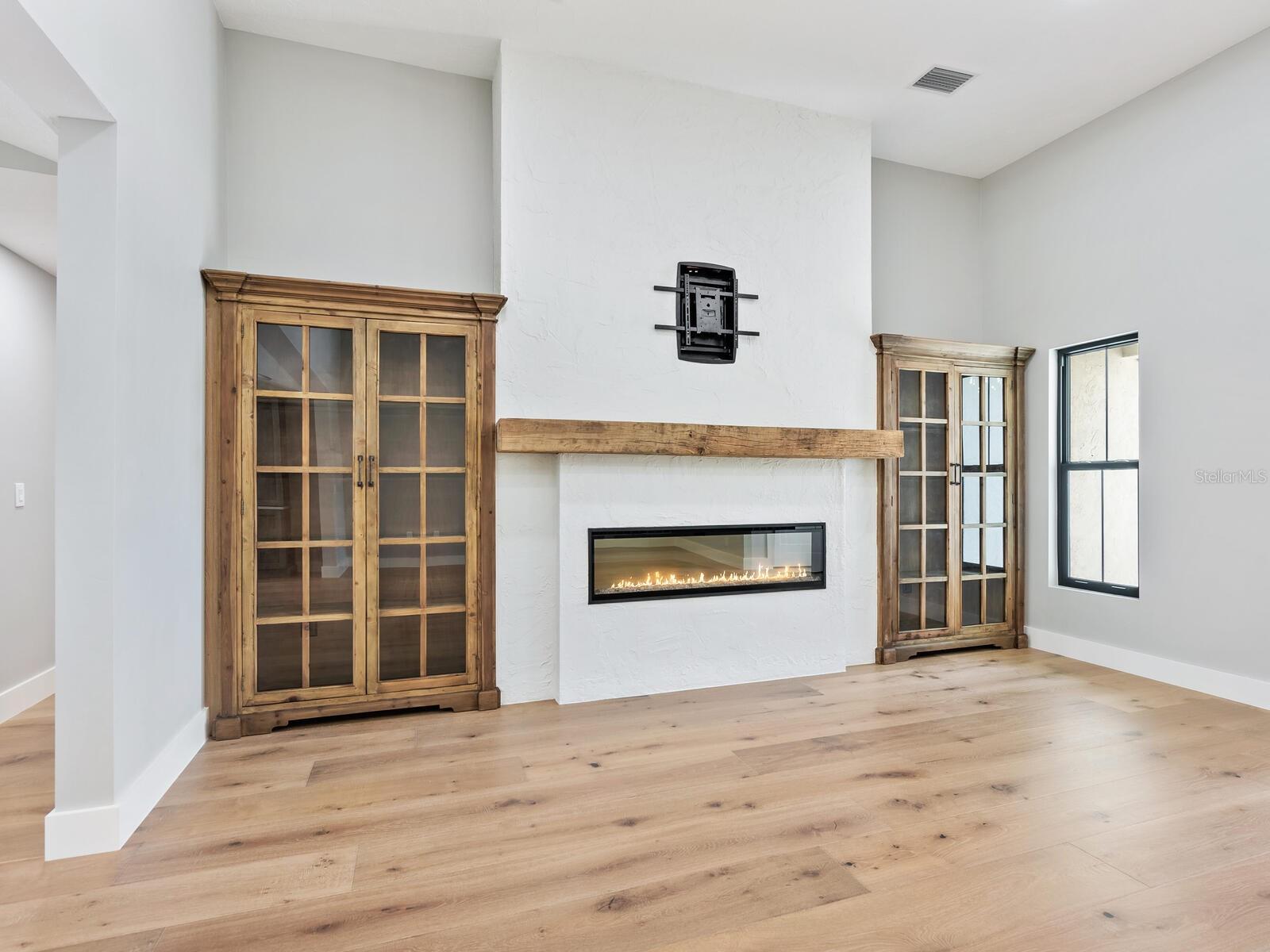 SOUTHBAY YACHT & RACQUET CLUB - Residential