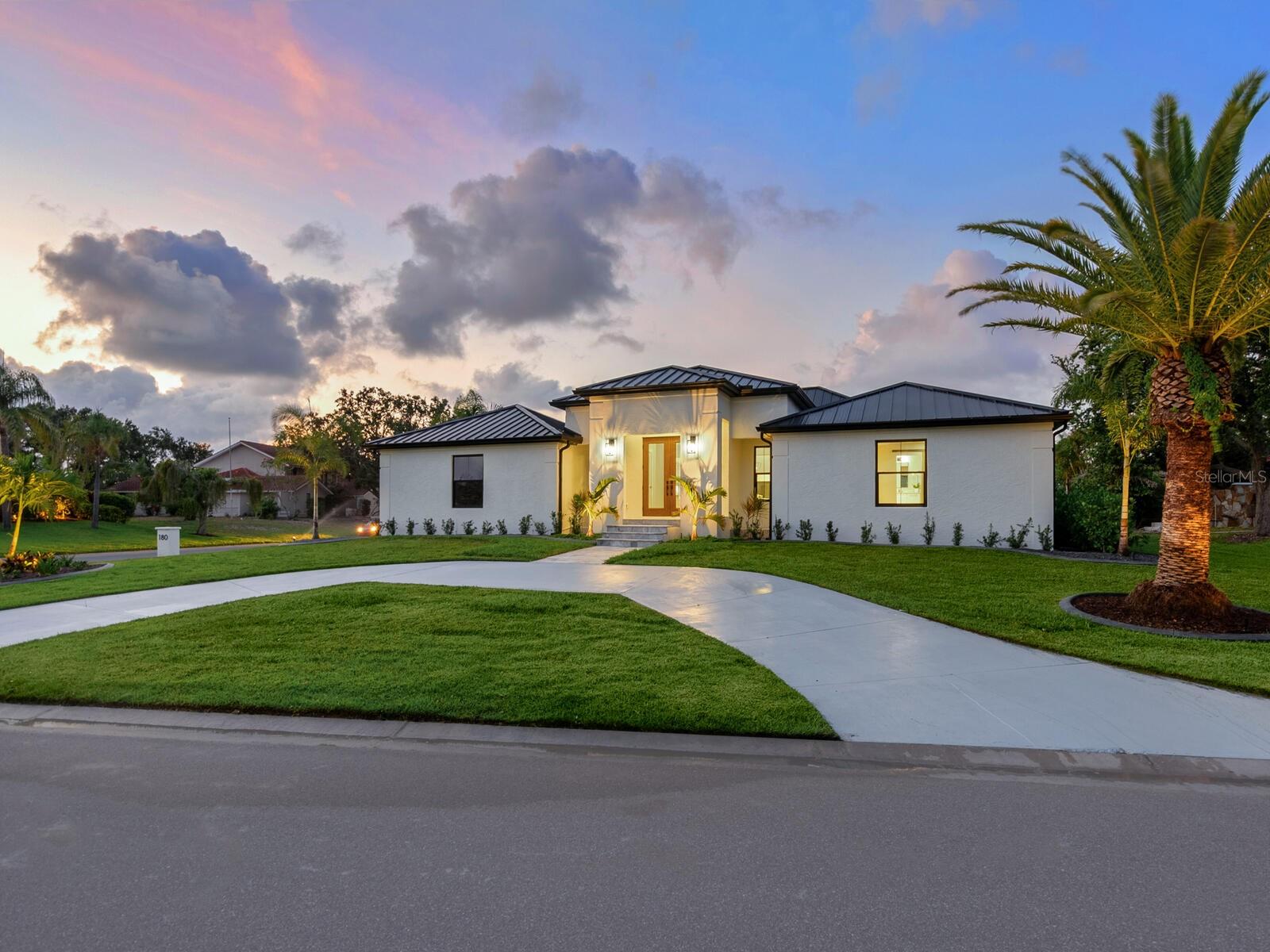 SOUTHBAY YACHT & RACQUET CLUB - Residential