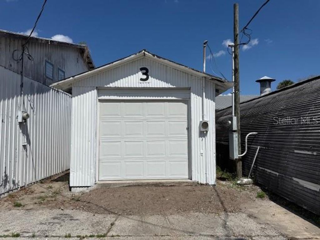 Photo of 323 N Delaware Avenue #3, Deland, FL 32720 (MLS # V4947817)