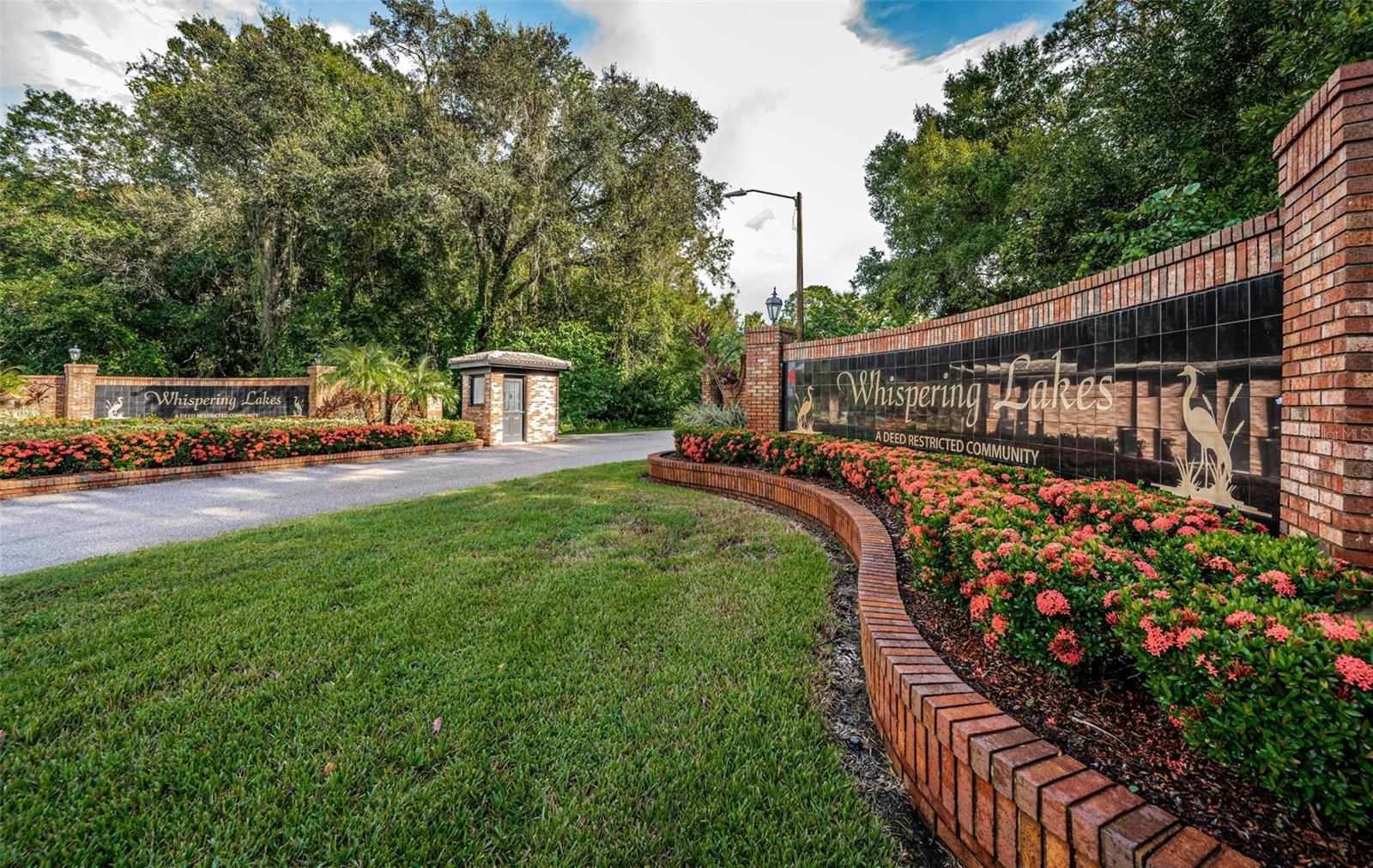WHISPERING LAKES - Residential