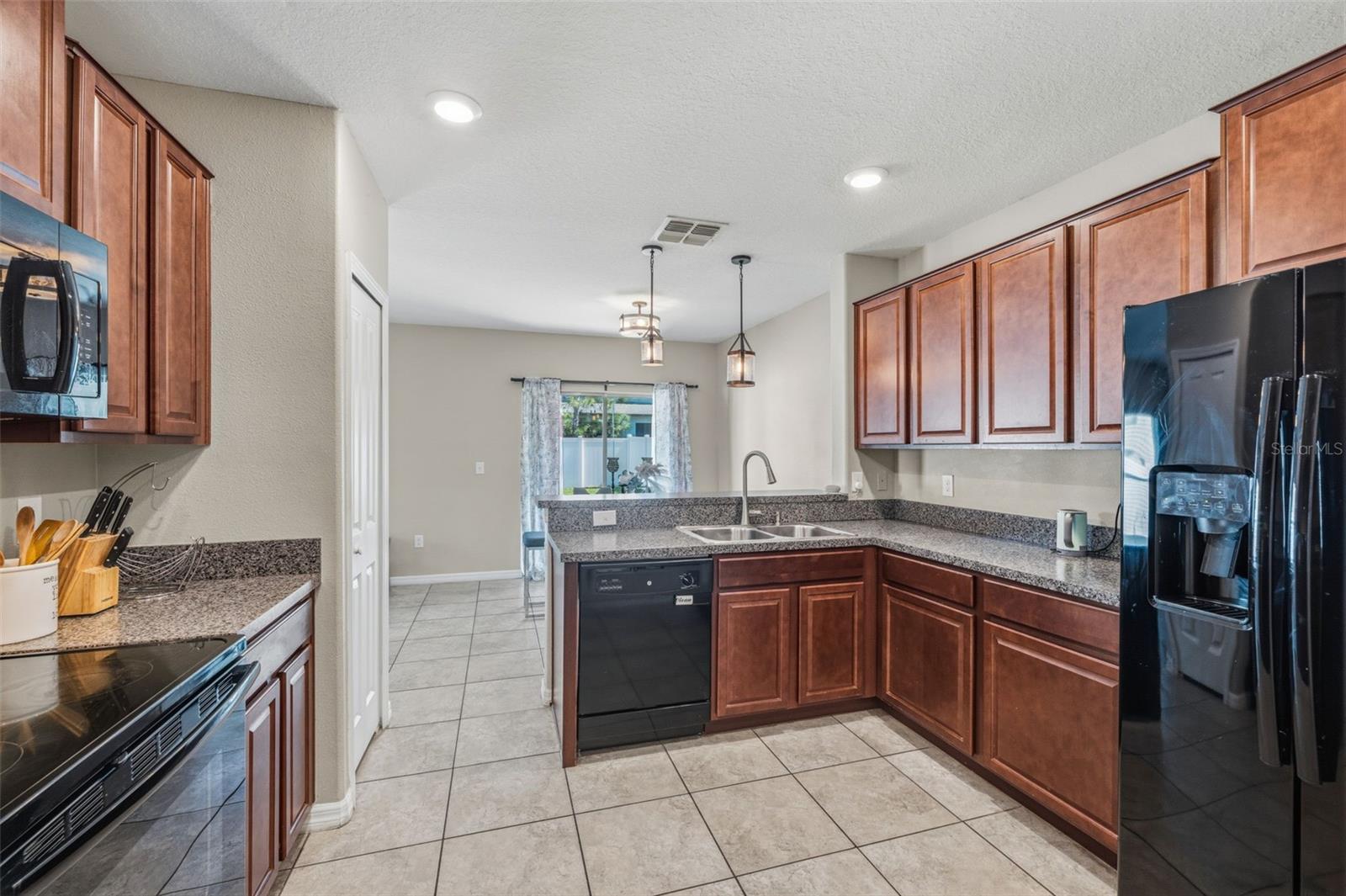 TOUCHSTONE PH 1 - Residential