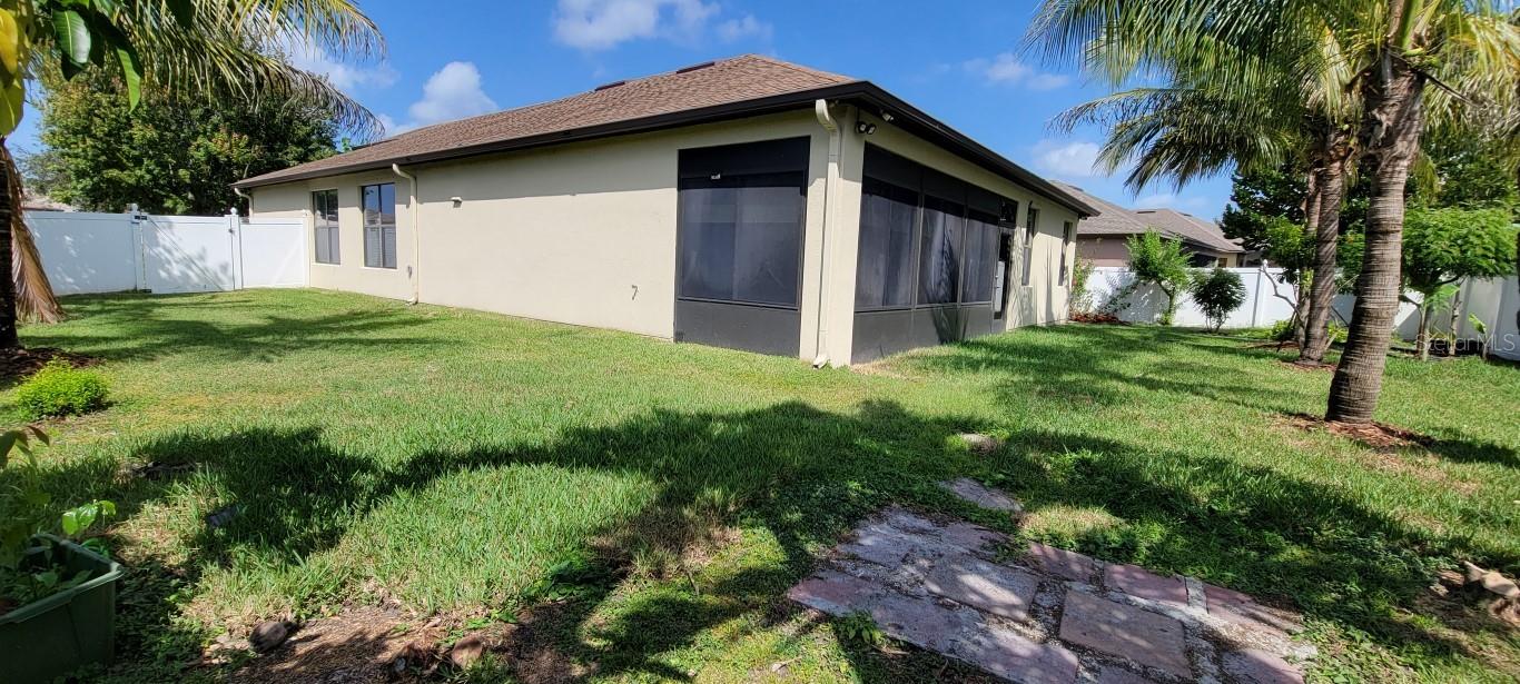 OAK CREEK - Residential Lease