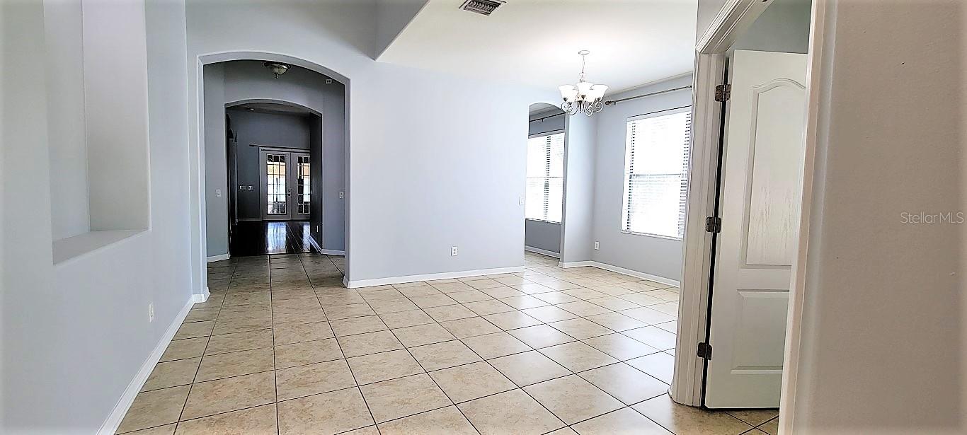 OAK CREEK - Residential Lease