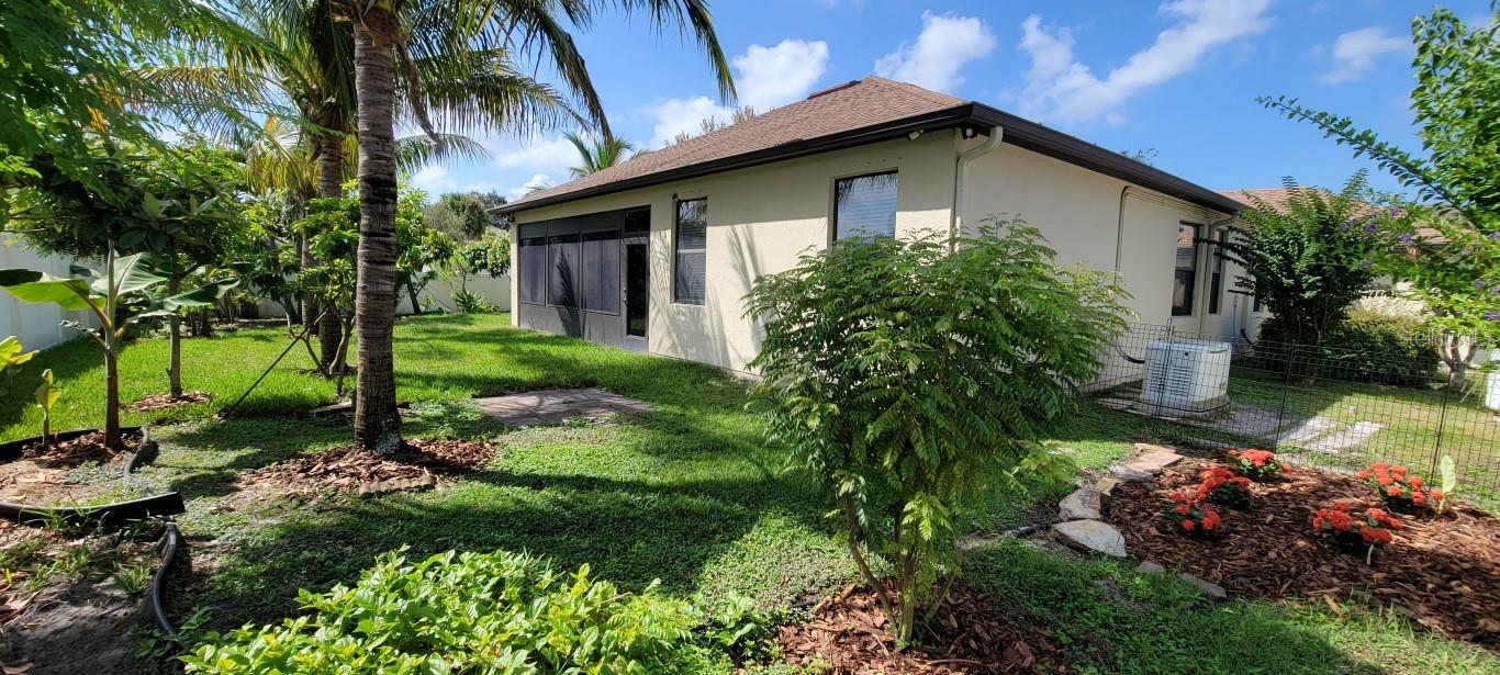 OAK CREEK - Residential Lease