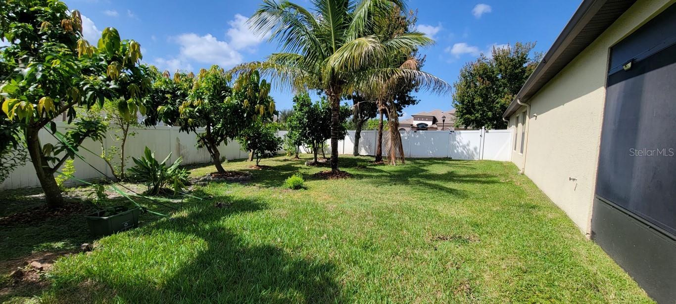 OAK CREEK - Residential Lease