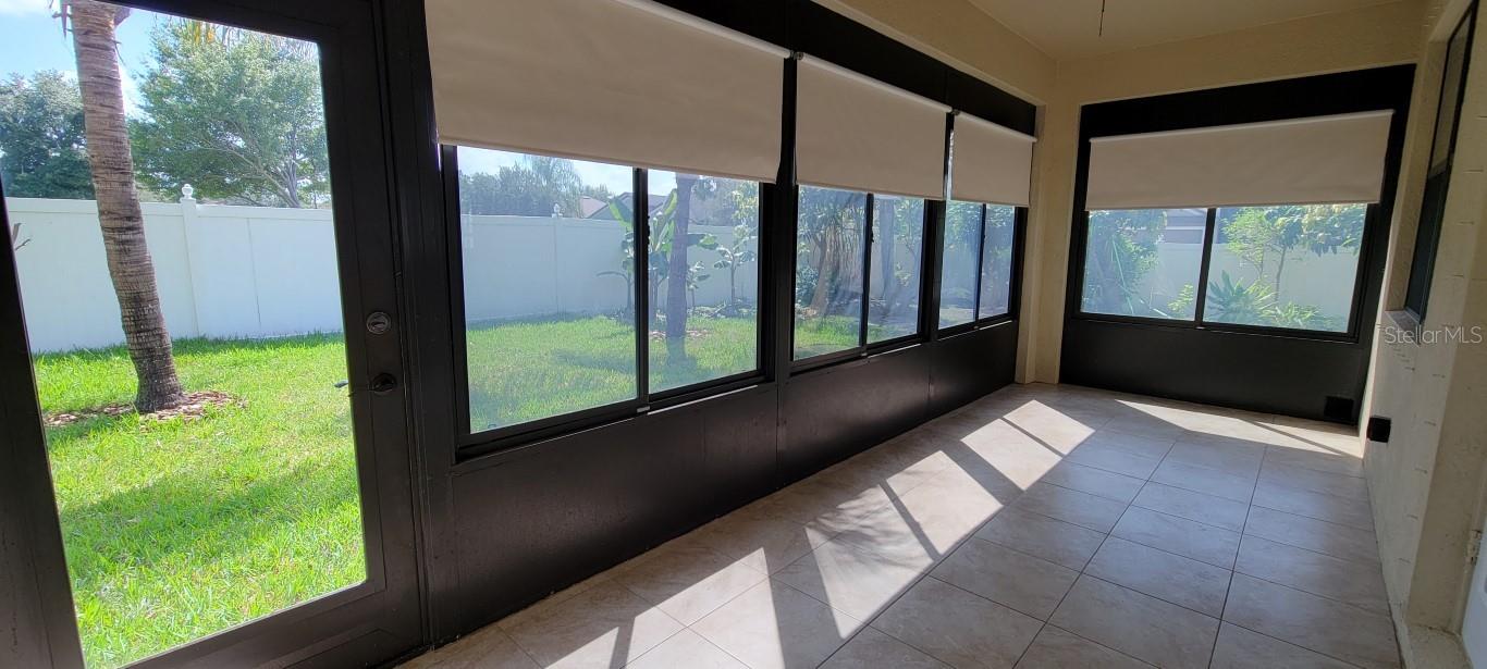 OAK CREEK - Residential Lease