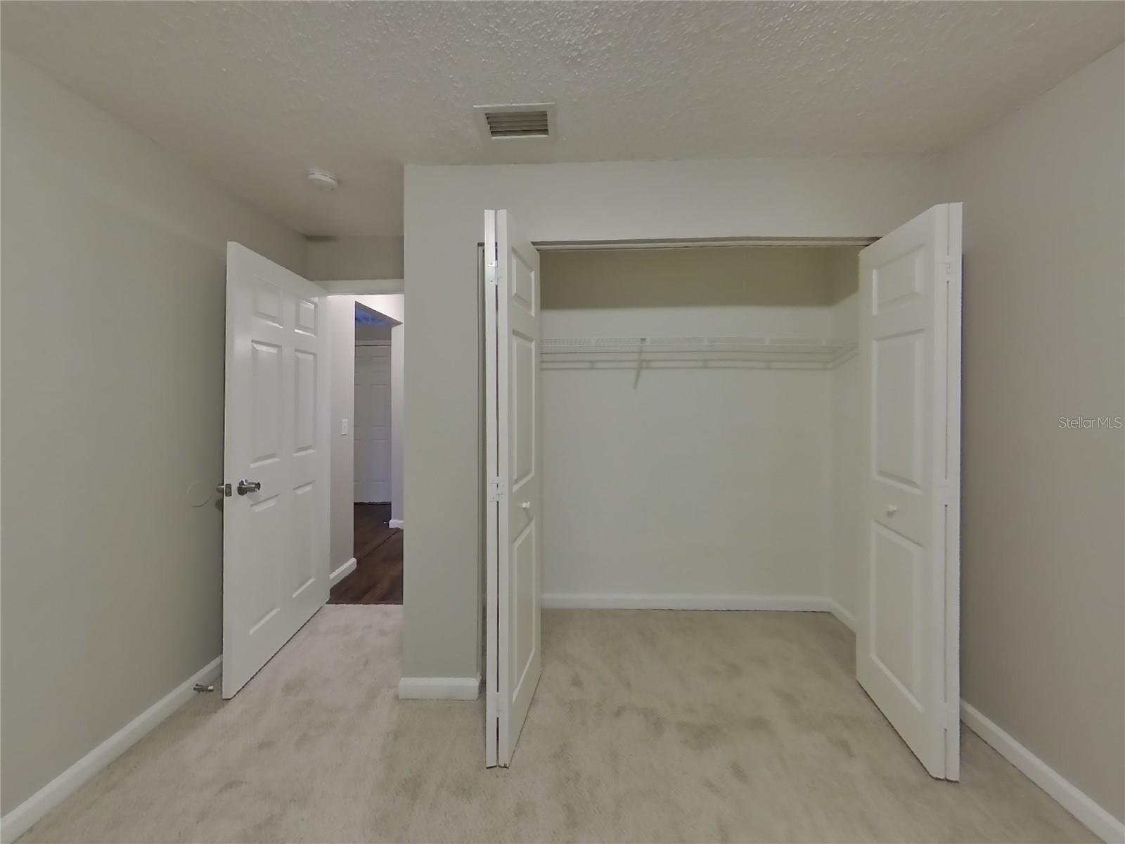 COUNTRY HILLS UNIT TWO A - Residential Lease